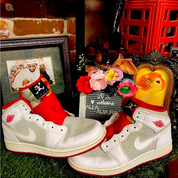 jordan 1 retro mid hare